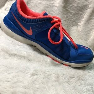 Blue and coral pink nike shoes size 9.5